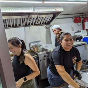 Crusin Sushi - Friendly staff working it - Food Trucks Near Me
