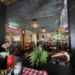 Big Bass Grill - Inside