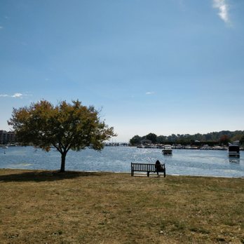 Roger Sherman Baldwin Park - View of the view - Parks Near Me - Greenwich, Connecticut Roger Sherman Baldwin Park - View of the view - Parks Near Me - Greenwich, Connecticut