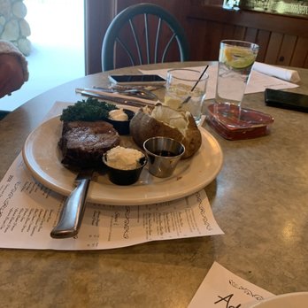 Adams Lake Pub - Valentines Prime Rib - American Near Me - Wolcottville, Indiana