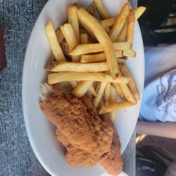 Ugly Mug - Kods chicken finger and fries - Beer, Wine & Spirits Near Me - Cape May, New Jersey Ugly Mug - Kods chicken finger and fries - Beer, Wine & Spirits Near Me - Cape May, New Jersey