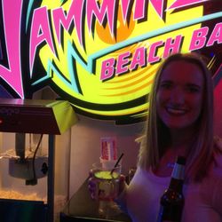 Jamminz Beach Bar - Pretty sweet theme, definitely a great night