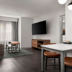 Homewood Suites by Hilton Richmond - Airport - Guest room