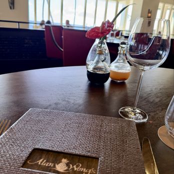 Alan Wongs Kahala - Hawaiian Near Me - Honolulu, Hawaii