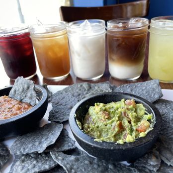 Tlayuda L.A. Restaurant - Guacamole and chips Aguas frescas - Mexican Near Me - Los Angeles, California Tlayuda L.A. Restaurant - Guacamole and chips Aguas frescas - Mexican Near Me - Los Angeles, California