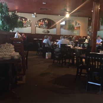 J Henry's - One of the Dining rooms. The decor is classy and clean. Music provides ambiance not noise. - Steakhouses Near Me - Griffin, Georgia J Henry's - One of the Dining rooms. The decor is classy and clean. Music provides ambiance not noise. - Steakhouses Near Me - Griffin, Georgia