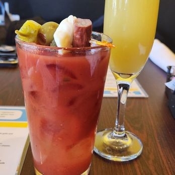 Brunch - Brunch Bloody Mary and Mimosa - Breakfast & Brunch Near Me - Brookfield, Wisconsin