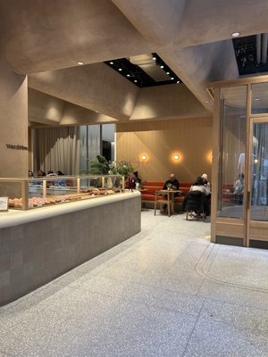 WatchHouse 5th Ave. by null
