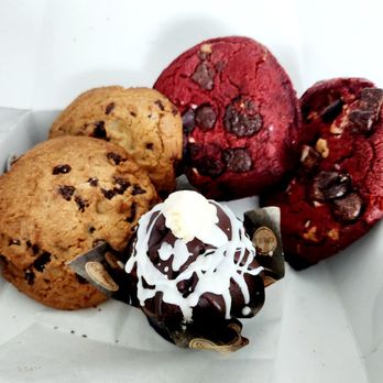 CAO Bakery & Cafe - 01/26/24. Picked up weekend goodies: choc chip and red Velvet cookies plus a choc Bundt cake slice - Cuban Near Me - North Bay Village, Florida