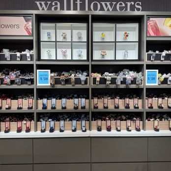 Bath & Body Works - Cosmetics & Beauty Supply Near Me - Anaheim, California Bath & Body Works - Cosmetics & Beauty Supply Near Me - Anaheim, California