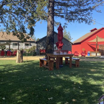 Sonoma Wine Rides - Hook and ladder - Wine Tours Near Me - Santa Rosa, California Sonoma Wine Rides - Hook and ladder - Wine Tours Near Me - Santa Rosa, California