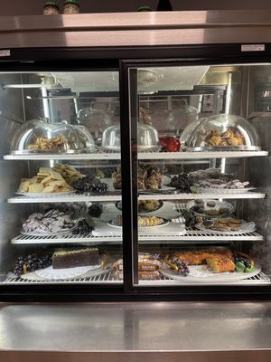 Ben's Kosher Delicatessen Restaurant and Caterer by null