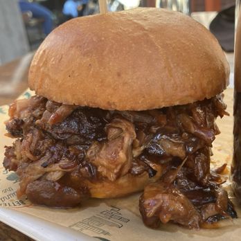 Colorado Campfire - Pulled pork sandwich - American Near Me - Denver, Colorado