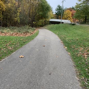 Bloomer Park - Parks Near Me - Rochester Hills, Michigan