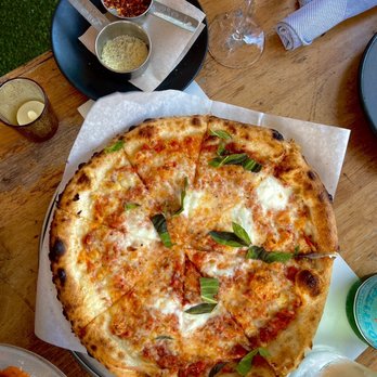 Bar Siena - Bufala Margherita - Italian Near Me - Chicago, Illinois Bar Siena - Bufala Margherita - Italian Near Me - Chicago, Illinois