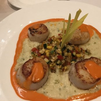 Flying Fish - Hokkaido scallops with Antebellum grits and sweet corn and peppadew emulsion - Seafood Near Me - Orlando, Florida Flying Fish - Hokkaido scallops with Antebellum grits and sweet corn and peppadew emulsion - Seafood Near Me - Orlando, Florida