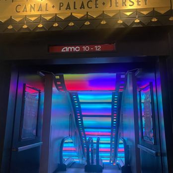 AMC LINCOLN SQUARE 13 - Updated January 2026 - 951 Photos & 914 Reviews