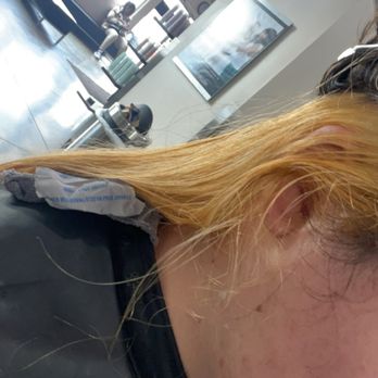 Paul Mitchell The School Cincinnati - had to bleach the under part - Cosmetology Schools Near Me - Cincinnati, Ohio