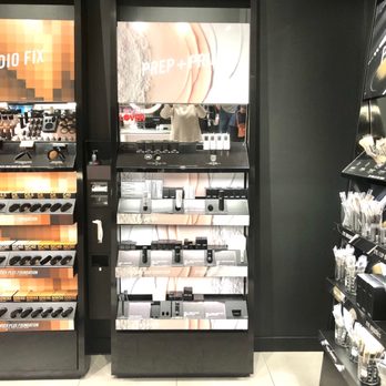 MAC Cosmetics - Makeup Artists Near Me - Canoga Park, California MAC Cosmetics - Makeup Artists Near Me - Canoga Park, California