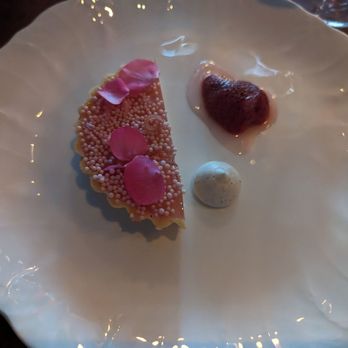 Alo Restaurant - Bars Near Me - Toronto, Ontario