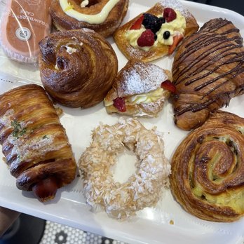 Paris Baguette - Bakeries Near Me - Katy, Texas Paris Baguette - Bakeries Near Me - Katy, Texas