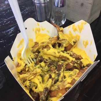 The American Poutine - Food Trucks Near Me - Gilbert, Arizona