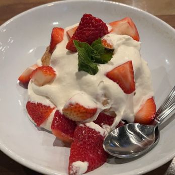 Steele & Hops - Strawberry shortcake - American Near Me - St Anthony, Minnesota Steele & Hops - Strawberry shortcake - American Near Me - St Anthony, Minnesota