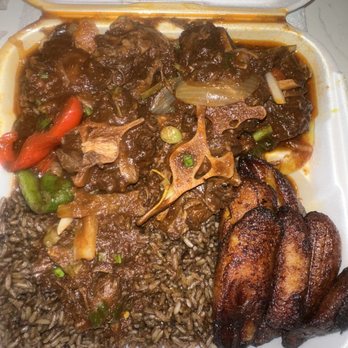 Island Crew - oxtail plate with rice and peas and plantain - Caribbean Near Me - Tampa, Florida