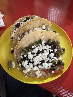 Tacos Hola El Güero by null