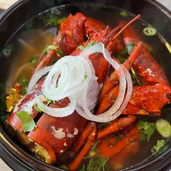 Wow Banh Mi & Pho - Whole lobster pho noodle - Noodles Near Me - Norcross, Georgia