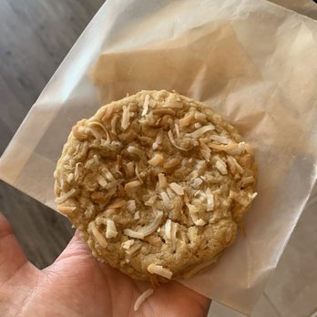 Batch - Vegan coconut cookie - Coffee & Tea Near Me - Manasquan, New Jersey