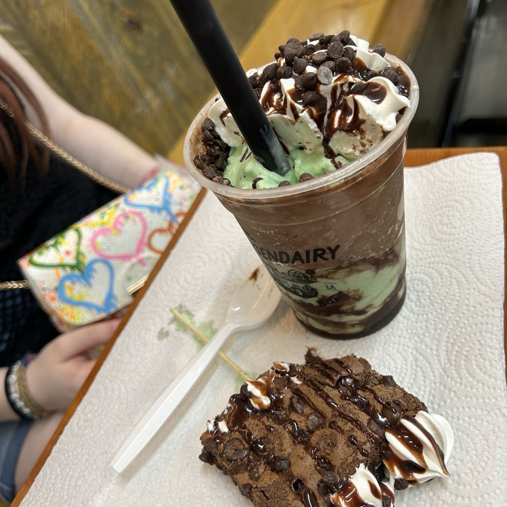 Legendairy Milkshake Bar - Mint chocolate chip brownie - Desserts Near Me - New Orleans, Louisiana Legendairy Milkshake Bar - Mint chocolate chip brownie - Desserts Near Me - New Orleans, Louisiana