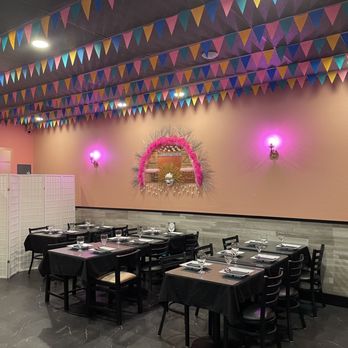 Fiesta Philippines - Dining room - Filipino Near Me - Rancho Cordova, California Fiesta Philippines - Dining room - Filipino Near Me - Rancho Cordova, California