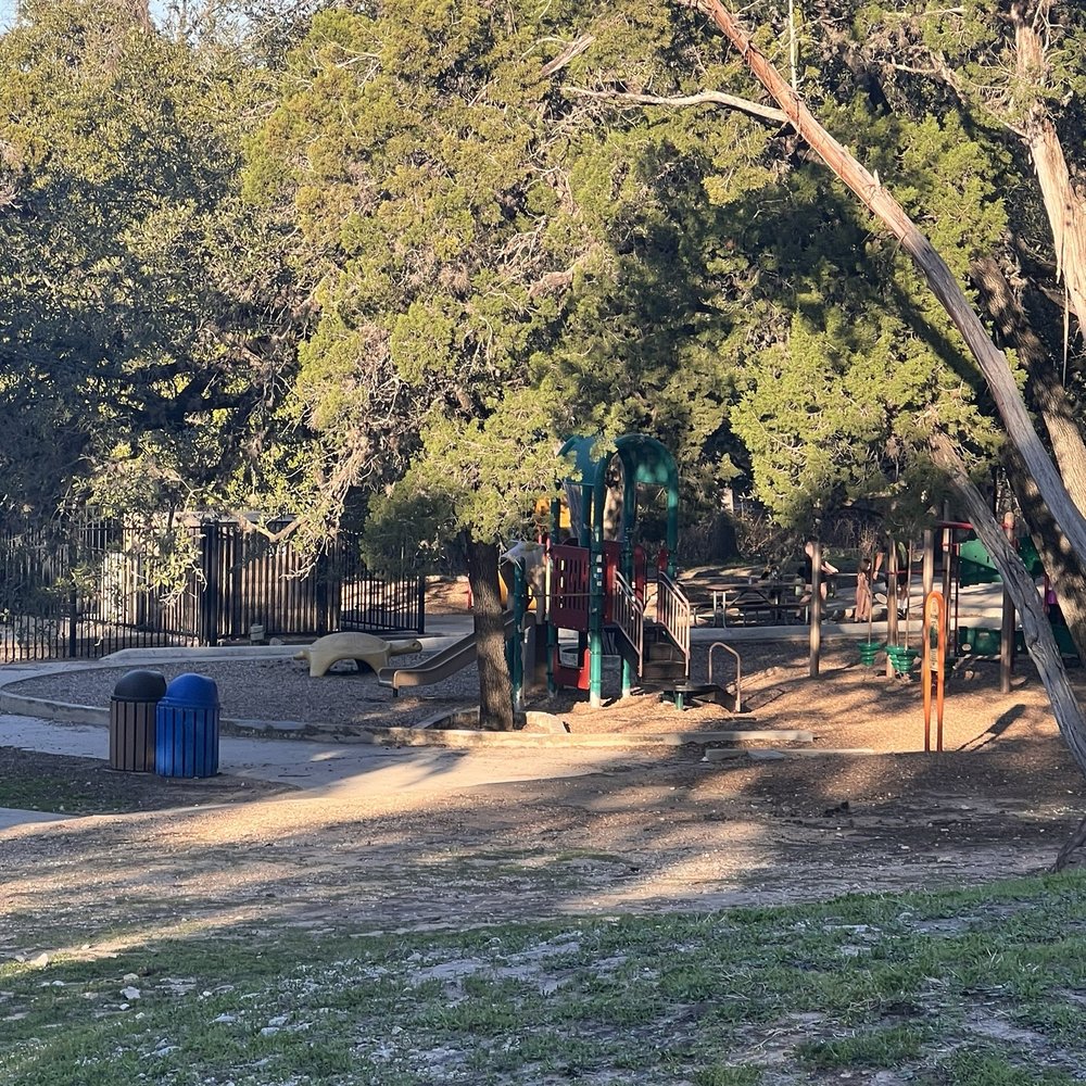 Little Stacy Park - Play scape - Parks Near Me - Austin, Texas Little Stacy Park - Play scape - Parks Near Me - Austin, Texas