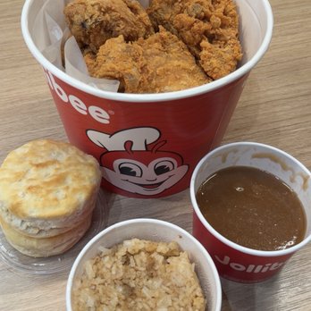 Jollibee - Fast Food Near Me - Chicago, Illinois Jollibee - Fast Food Near Me - Chicago, Illinois