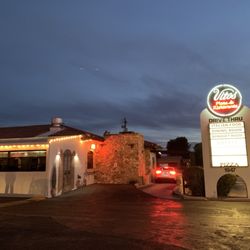 Vito’s Pizza & Italian Ristorante - SE of McKellips and Lindsay, there was a great vibe there on Friday night.