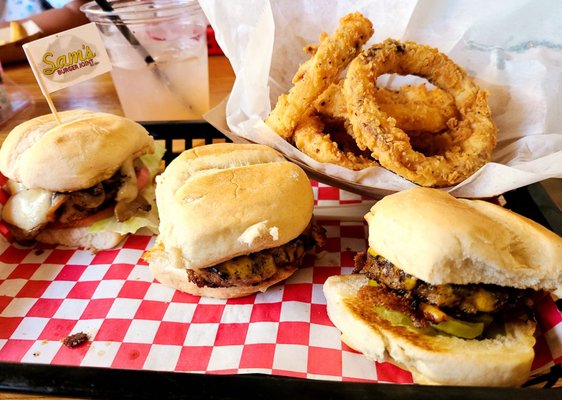 Sam's Burger Joint by null