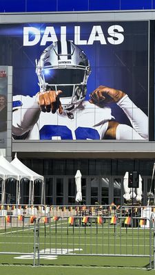 The Star in Frisco by null