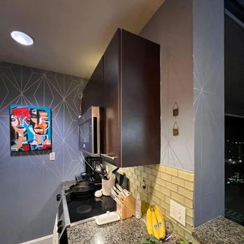 Toby Bennett's Wallpaper - Wallpapering Near Me