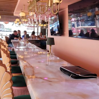 Nigel's Waterfront Restaurant - Bars Near Me - Long Beach, California Nigel's Waterfront Restaurant - Bars Near Me - Long Beach, California
