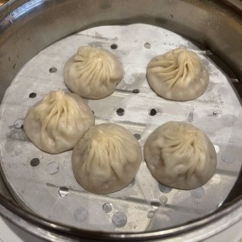 dan modern chinese - Soup dumplings - Chinese Near Me - Long Beach, California
