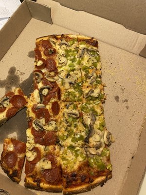 Minelli's Pizza by null