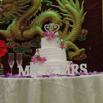 Amor Bakery - Ordered the day before the wedding!  Amor did a great job! - Bakeries Near Me - Rosemead, California