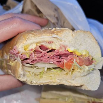 Submarine Tender - Sandwiches Near Me - Forest Park, Illinois