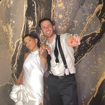 Magnetic Moments - Photo Booth Rentals Near Me Magnetic Moments - Photo Booth Rentals Near Me