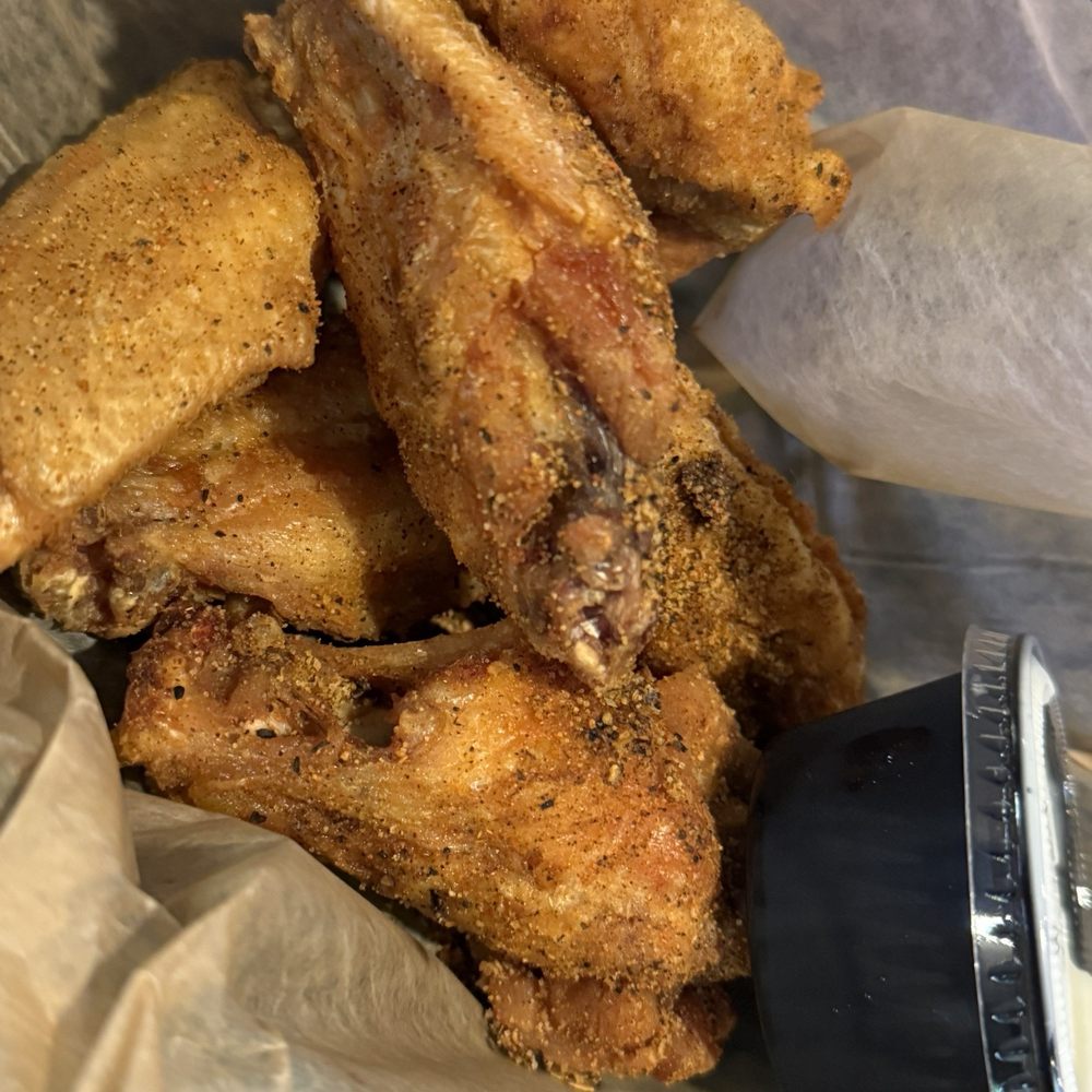 Sidelines Bar & Grill - Dry rub Cajun wings - Dive Bars Near Me - Pittsburgh, Pennsylvania