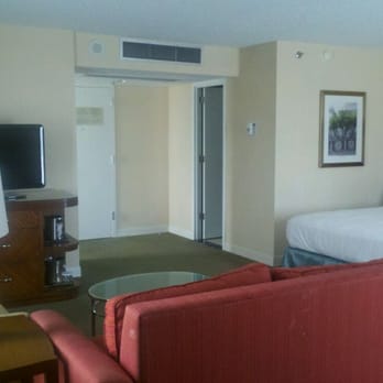 Hilton Miami Downtown - Jr suite - Hotels Near Me - Miami, Florida Hilton Miami Downtown - Jr suite - Hotels Near Me - Miami, Florida