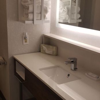 Hampton Inn Stroudsburg/Poconos - Hotels Near Me - Stroudsburg, Pennsylvania