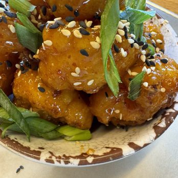 Avenue American Bistro - General tso cauliflower - Sports Bars Near Me - Wayne, Michigan Avenue American Bistro - General tso cauliflower - Sports Bars Near Me - Wayne, Michigan