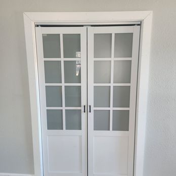 Allied Contracting & Solutions - Bifold doors - Carpenters Near Me - Huntsville, Alabama Allied Contracting & Solutions - Bifold doors - Carpenters Near Me - Huntsville, Alabama